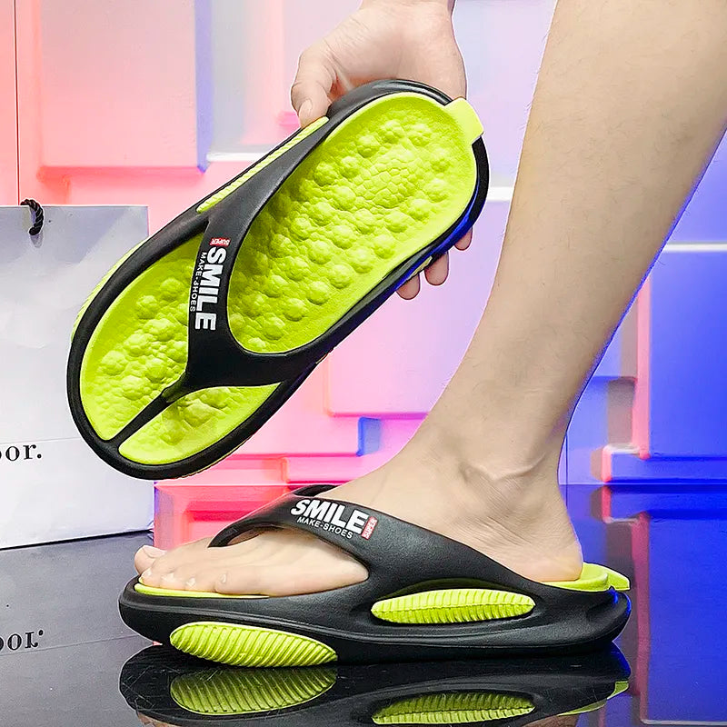 Sandálias de Praia Antiderrapante Masculinas Flip Flops ao Ar Livre // Chinelos Internos de Massagem c/ Sola Grossa Super Confortável