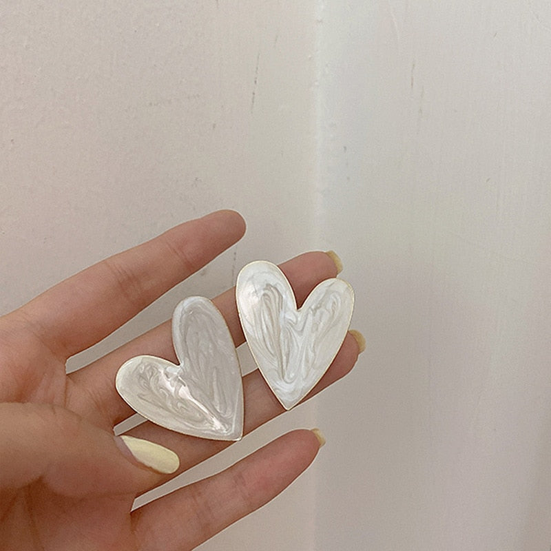 Brinco de Coração Vermelho Novo Design // Feminino Metal Cor Dourada // Olho / Coração / Lábios // Brincos para Presente de Casamento/Noivado. Lindíssimas Jóias. Escolha já a sua!!!