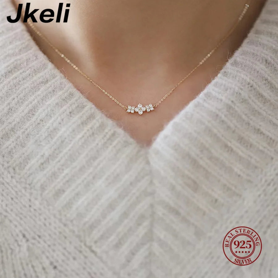 Jkeli Colar Romântico de Prata Esterlina 925 // Com Três Pétalas e Clavícula de Flor // Joias Requintadas p/ Festa e Casamento