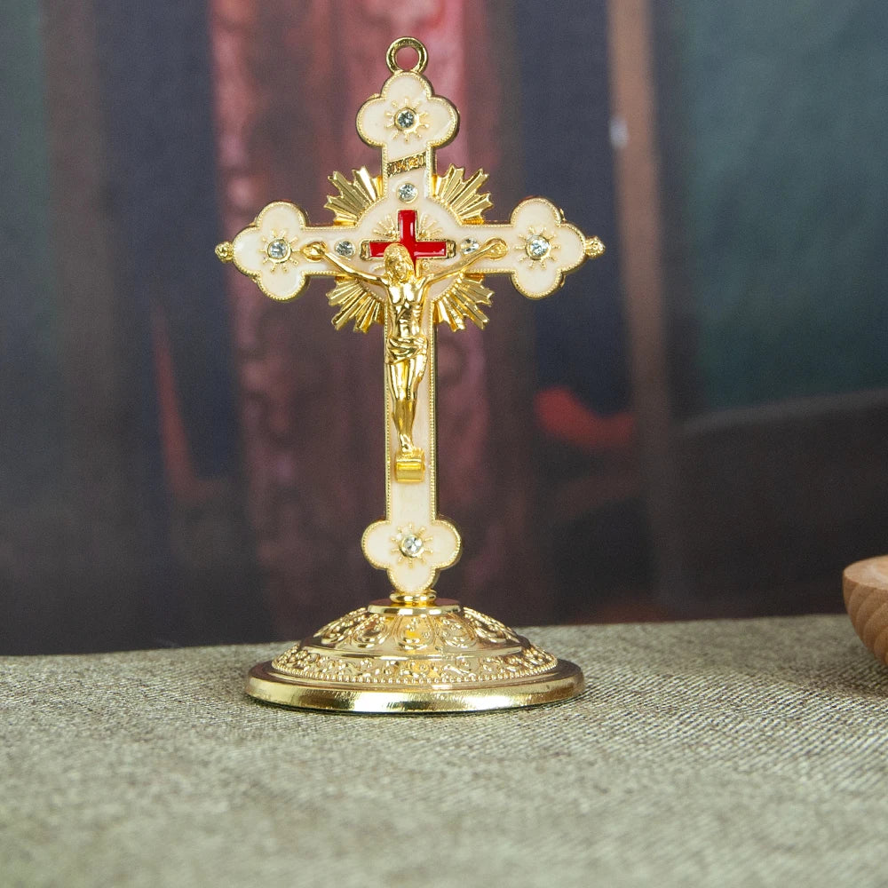 Cruz Banhada a Ouro de Liga de Zinco // Decoração Cristã // Cruz da Igreja Católica c/ Suporte