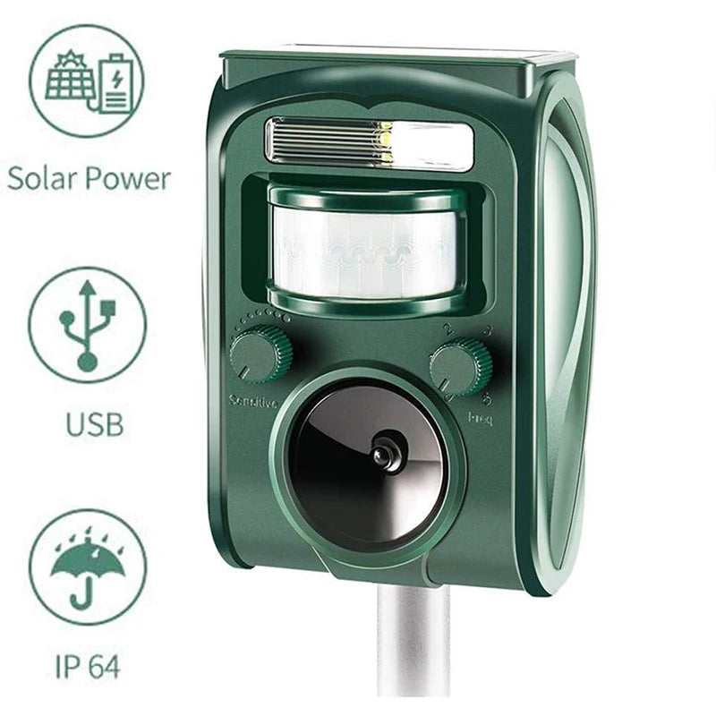 Repelente Ultrassônico de Animais Movido a Energia Solar // Com Pensor PIR // Repelente p/ Áreas Externas // Repelente de Pragas de Jardim // Ratos, Pássaros e Morcegos // Mantém os Animais Longe