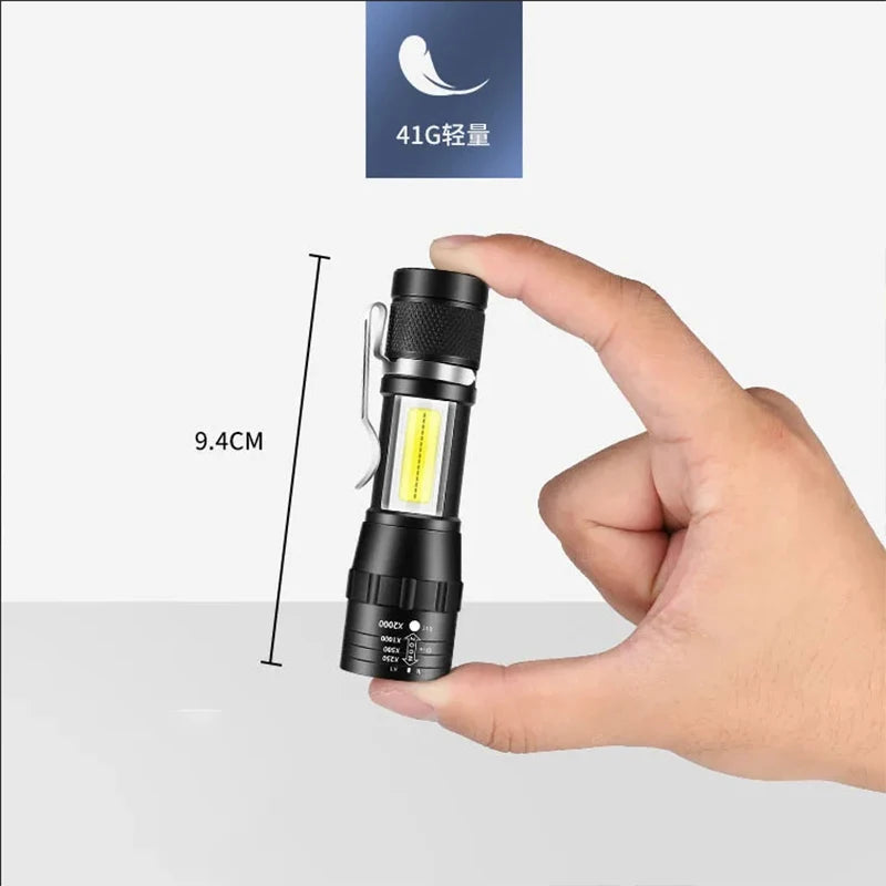 Lanterna T6 COB Light Lanterna LED // Portátil Recarregável // Bateria Embutida // Zoom Flash Light 3 Modos //Tocha de Emergência // À Prova d'água
