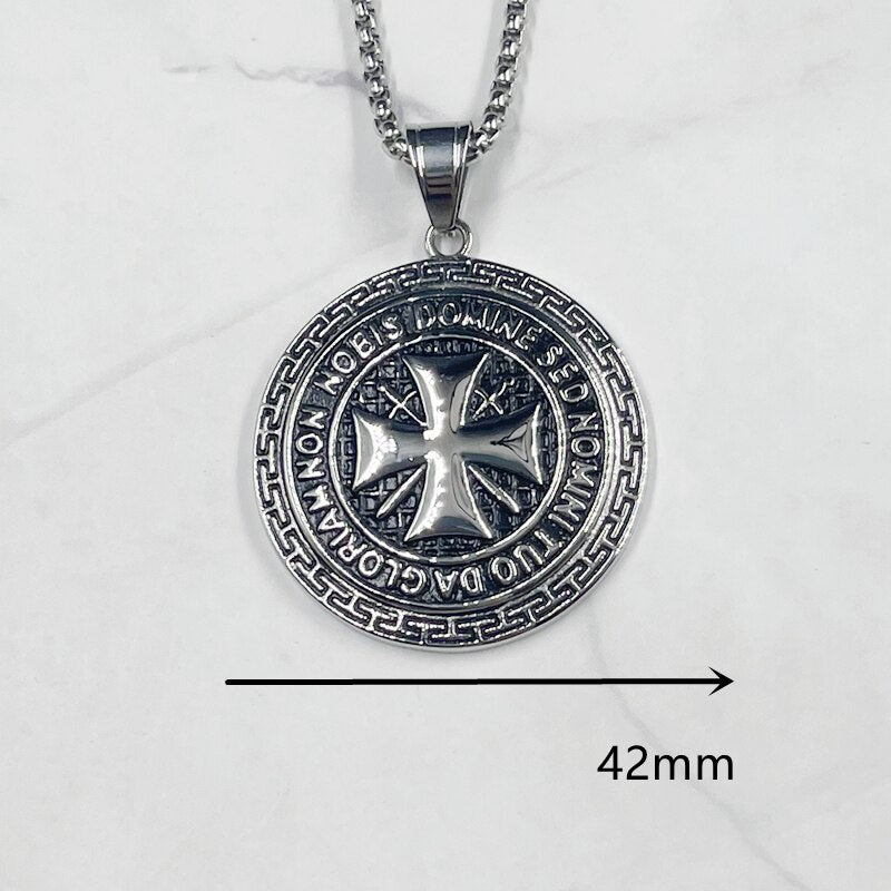 Pingente dos Cavaleiros Templários // Místico/Poderoso // Mens 316L Aço Inoxidável // Maltês Colar Vintage // Redondo Templário Preto // Símbolo Maltês Pingentes