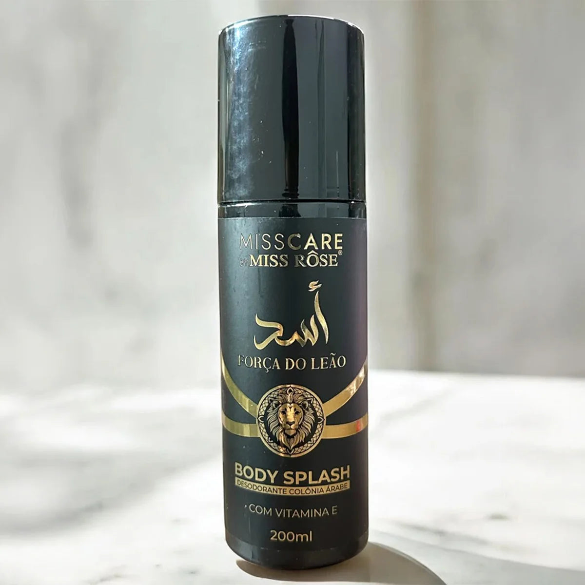 🦁BODY SPLASH FORÇA DO LEÃO - 200ML // Fragrância Masculina Intensa c/ Inspiração Árabe // Ideal p/ Homens que Desejam se Destacar com Estilo e Sofisticação.