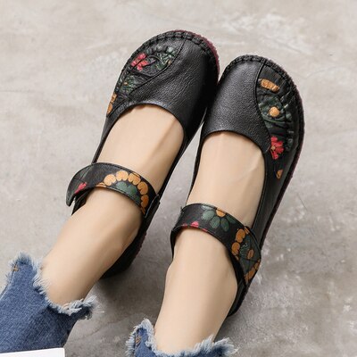 Sapatos Baixos e Macios de Bico Redondo Vintage GKTINOO// Design de Flores da Moda Primavera  // Couro Genuíno Mocassim Feminino Tamanho Grande