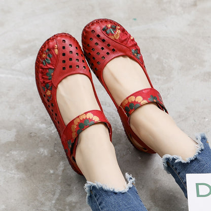 Sapatos Baixos e Macios de Bico Redondo Vintage GKTINOO// Design de Flores da Moda Primavera  // Couro Genuíno Mocassim Feminino Tamanho Grande