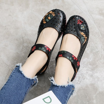 Sapatos Baixos e Macios de Bico Redondo Vintage GKTINOO// Design de Flores da Moda Primavera  // Couro Genuíno Mocassim Feminino Tamanho Grande