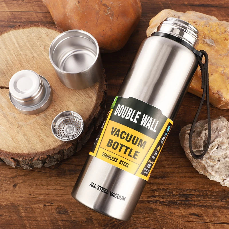 Garrafa Térmica DEOUNY de Parede Dupla com Alça // Em Aço Inoxidável // Com Isolamento a Vácuo  // Disponível em tamanhos grandes: 0,5L / 0,75L / 1L / 1,5L