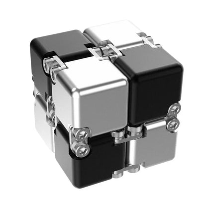 Cubo Mágico Infinito de Metal c/ Design Moderno // Novo, Único e Aprimorado // Desmontável e Montável // Brinquedo p/ Desenvolvimento de Inteligência e Alívio de Estresse