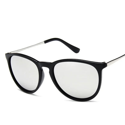 Óculos de sol pequenos ovais da moda 2025 da MUSELIFE, transparentes, clássicos, com proteção UV400, tendência feminina, óculos de sol transparentes para mulheres