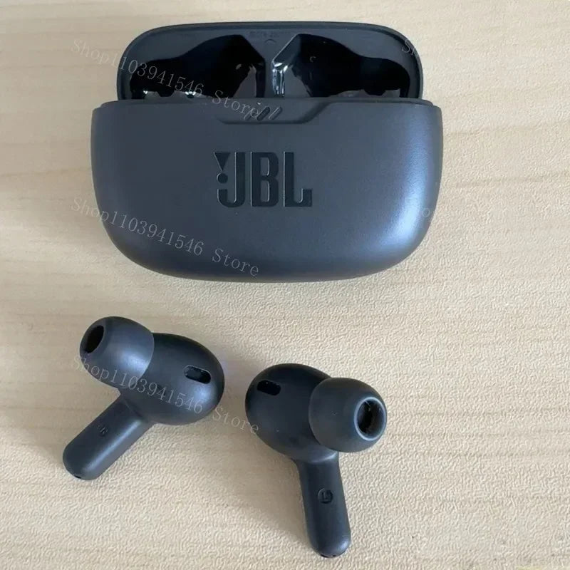 Características dos Fones de Ouvido JBL WAVE 200TWS // Fones True Wireless (sem fio) c/ Bluetooth 5.0 e Microfone // Ideais p/ Esportes (versão HK)