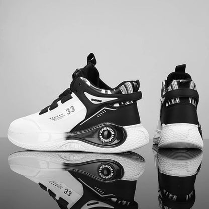 Tênis Masculino c/ Fivela Giratória // Confortável / Antiderrapante // Com Cadarço // Resistente // Ideal p/ Atividades ao Ar Livre.