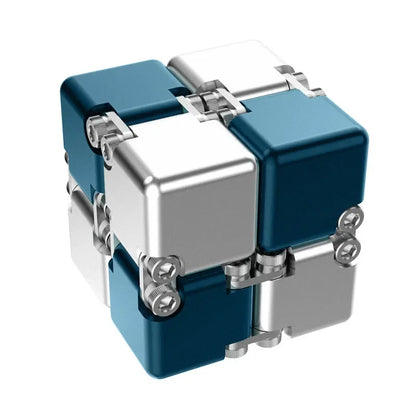 Cubo Mágico Infinito de Metal c/ Design Moderno // Novo, Único e Aprimorado // Desmontável e Montável // Brinquedo p/ Desenvolvimento de Inteligência e Alívio de Estresse