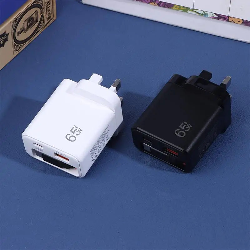 Carregador Rápido USB-C de 65W com Cabo Tipo-C Retrátil e Carregamento Rápido PD // Para iPhone 16/15, MacBook, Notebook Samsung e iPad (Plugue UE)