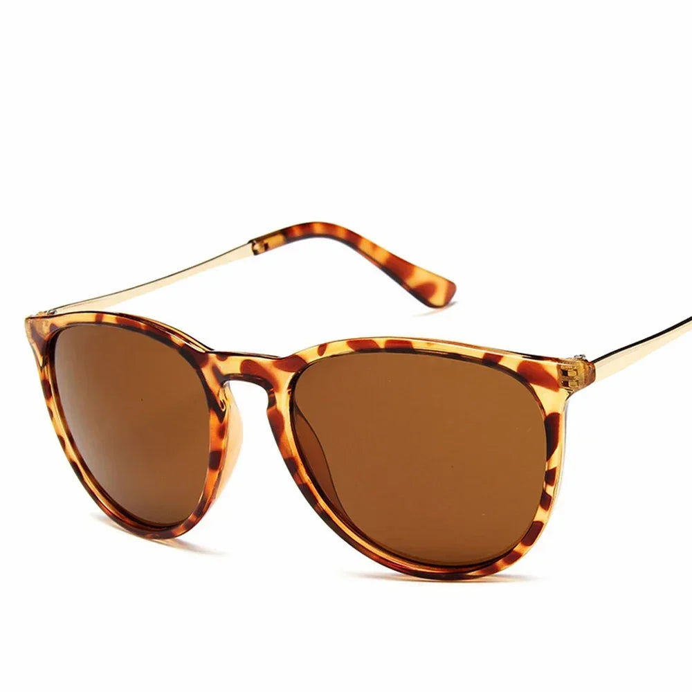 Óculos de sol pequenos ovais da moda 2025 da MUSELIFE, transparentes, clássicos, com proteção UV400, tendência feminina, óculos de sol transparentes para mulheres
