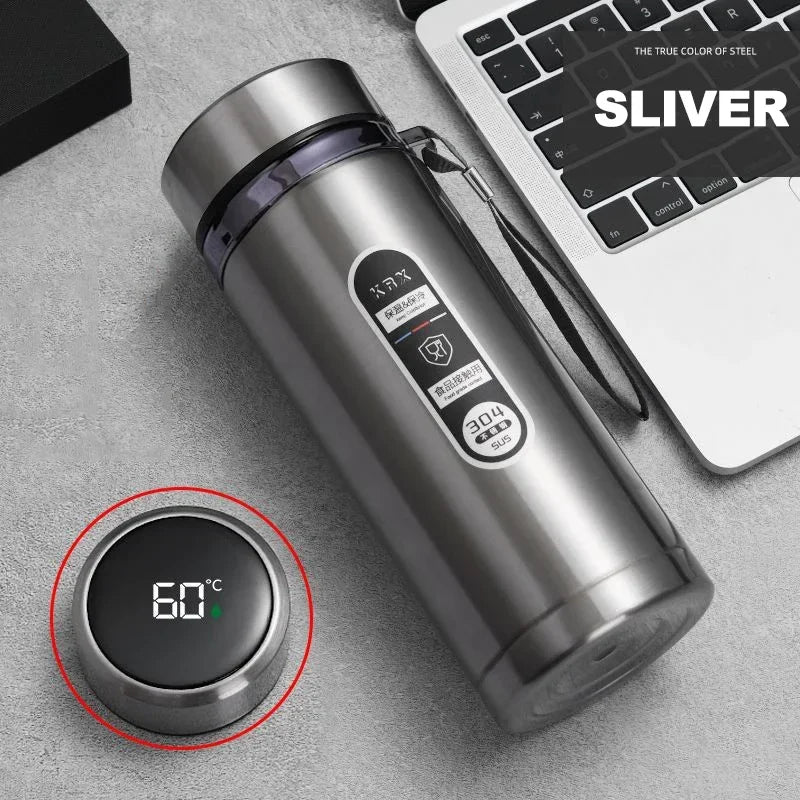 Garrafa Térmica de Aço Inoxidável (SUS304) p/ Chá e Agua// Com Capacidade de 500 ml  // Isolamento a Vácuo e Visor de Temperatura em LED.
