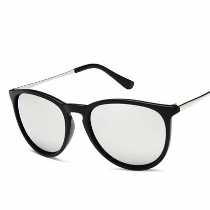Óculos de sol pequenos ovais da moda 2025 da MUSELIFE, transparentes, clássicos, com proteção UV400, tendência feminina, óculos de sol transparentes para mulheres