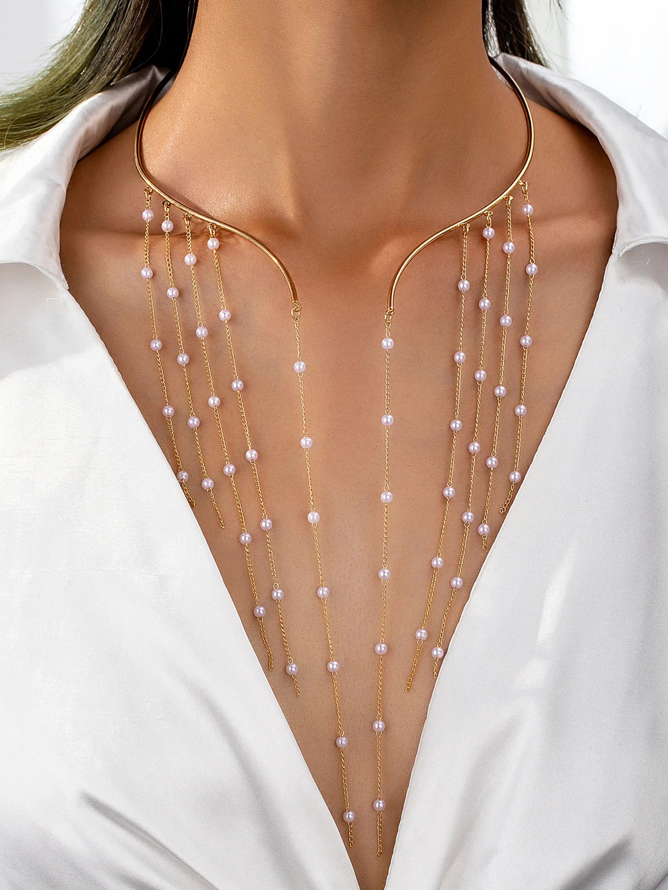 Colar c/ Pingente de Pérolas Artificiais p/ Mulheres // Joia de Pescoço Simples e Moderna // Presente Perfeito p/ Festas // lançamento de 2026