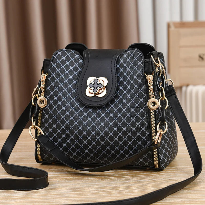 Nova Bolsa de Ombro Feminina 2026 // Bolsa Designer de Luxo // Bolsa de Couro c/ Monograma Estampado // Bolsa de Ombro Única.