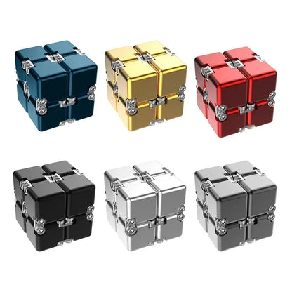 Cubo Mágico Infinito de Metal c/ Design Moderno // Novo, Único e Aprimorado // Desmontável e Montável // Brinquedo p/ Desenvolvimento de Inteligência e Alívio de Estresse