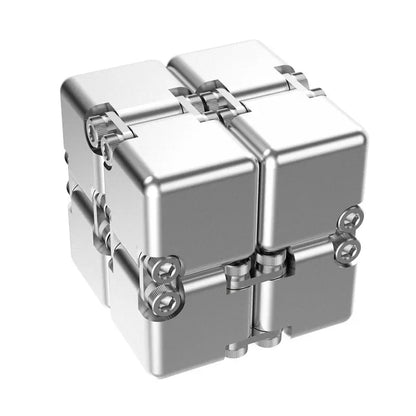 Cubo Mágico Infinito de Metal c/ Design Moderno // Novo, Único e Aprimorado // Desmontável e Montável // Brinquedo p/ Desenvolvimento de Inteligência e Alívio de Estresse