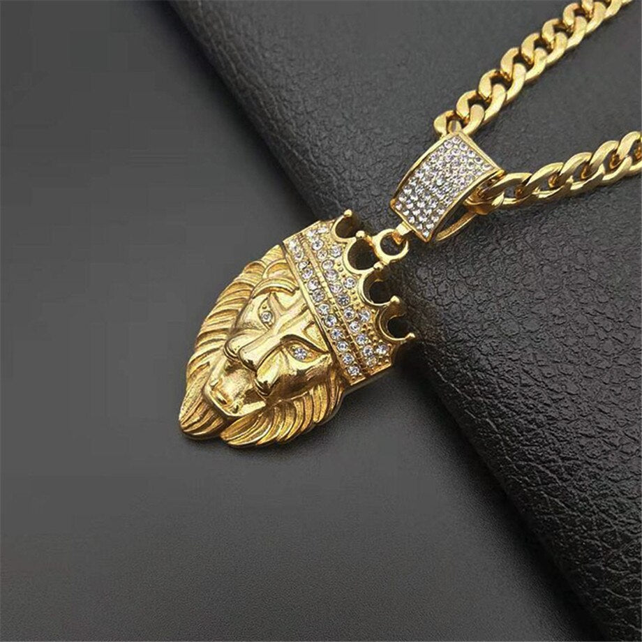 Pingente de Cabeça de Leão N7M7 de Aço Inoxidável Iced Out // Corrente de Leão Coroa Brilhante Ouro para Homens/Mulheres Hip Hop Jóias // Lindíssima Peça para Presente!!!